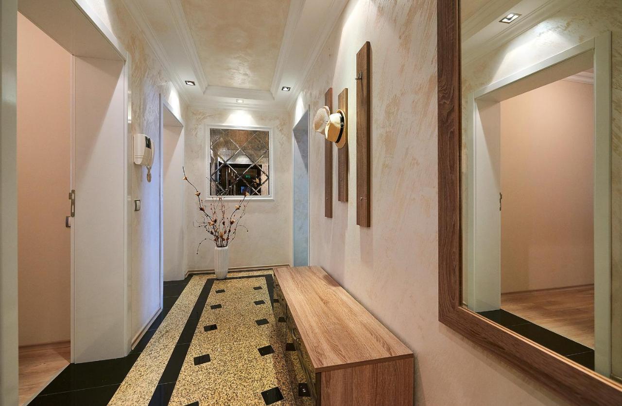 Boutique Rose Gardens Pomorie Aparthotel Luaran gambar