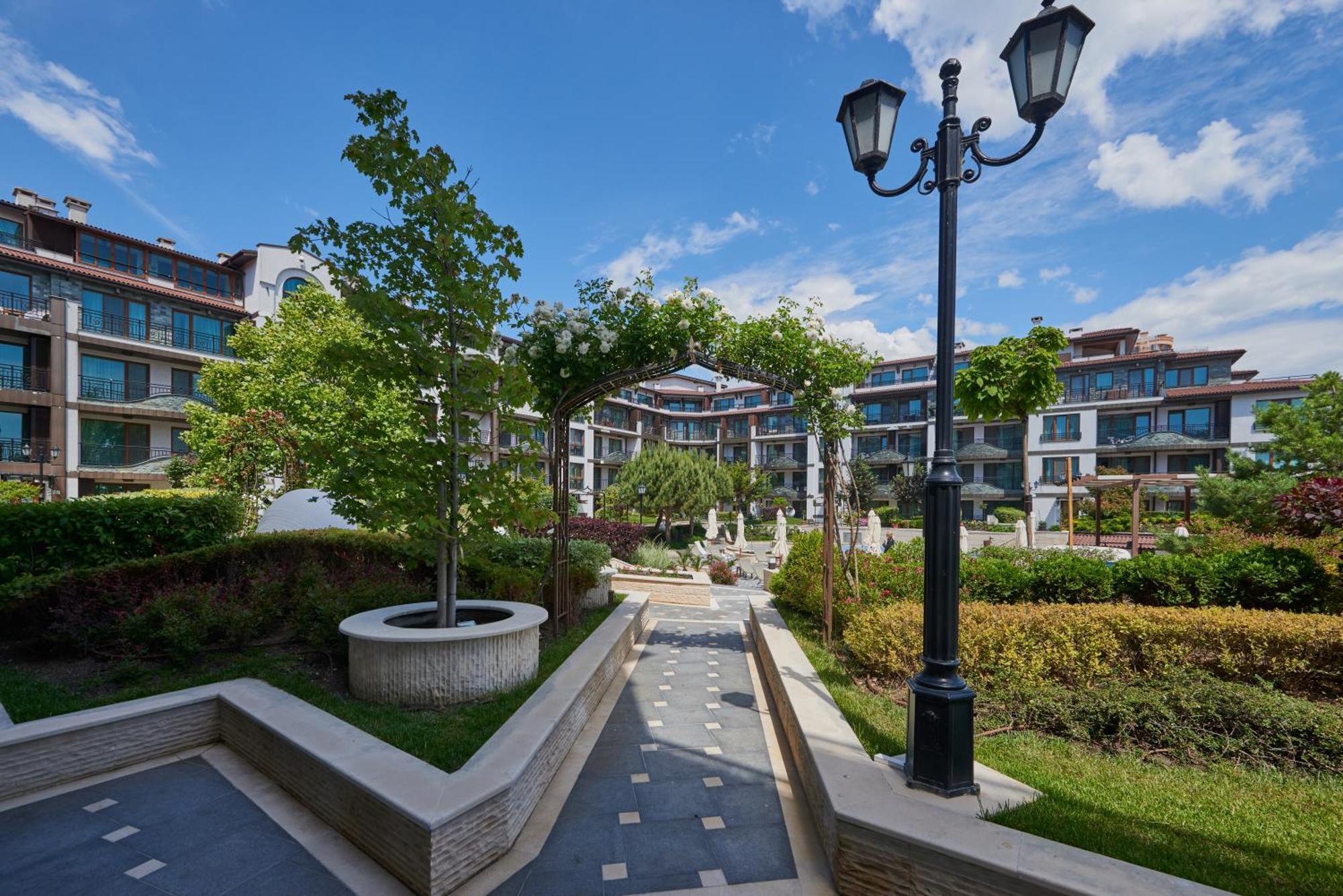 Boutique Rose Gardens Pomorie Aparthotel Luaran gambar