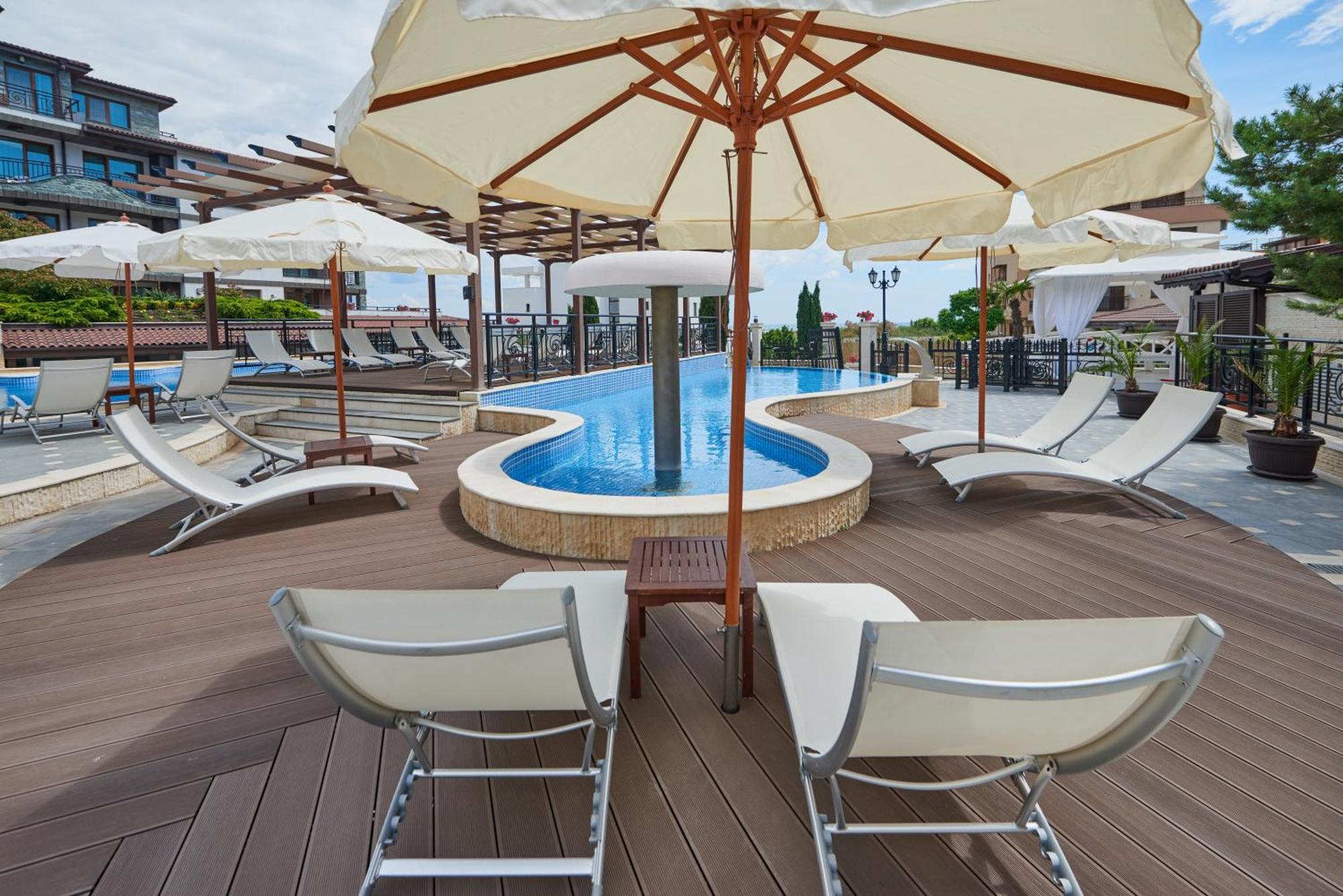 Boutique Rose Gardens Pomorie Aparthotel Luaran gambar